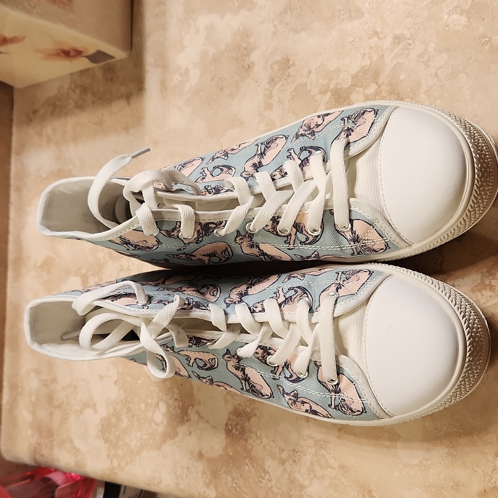 Converse